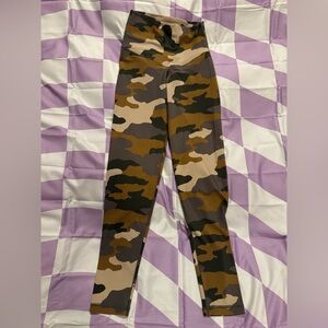 Aerie Women’s Camouflage Leggings - Brown and Green